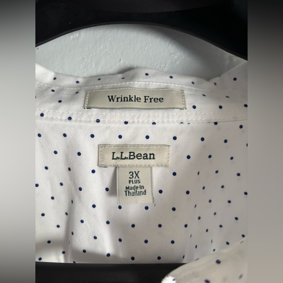 L.L. Bean White Casual Button Down Shirt with Textured Pattern - Picture 7 of 11